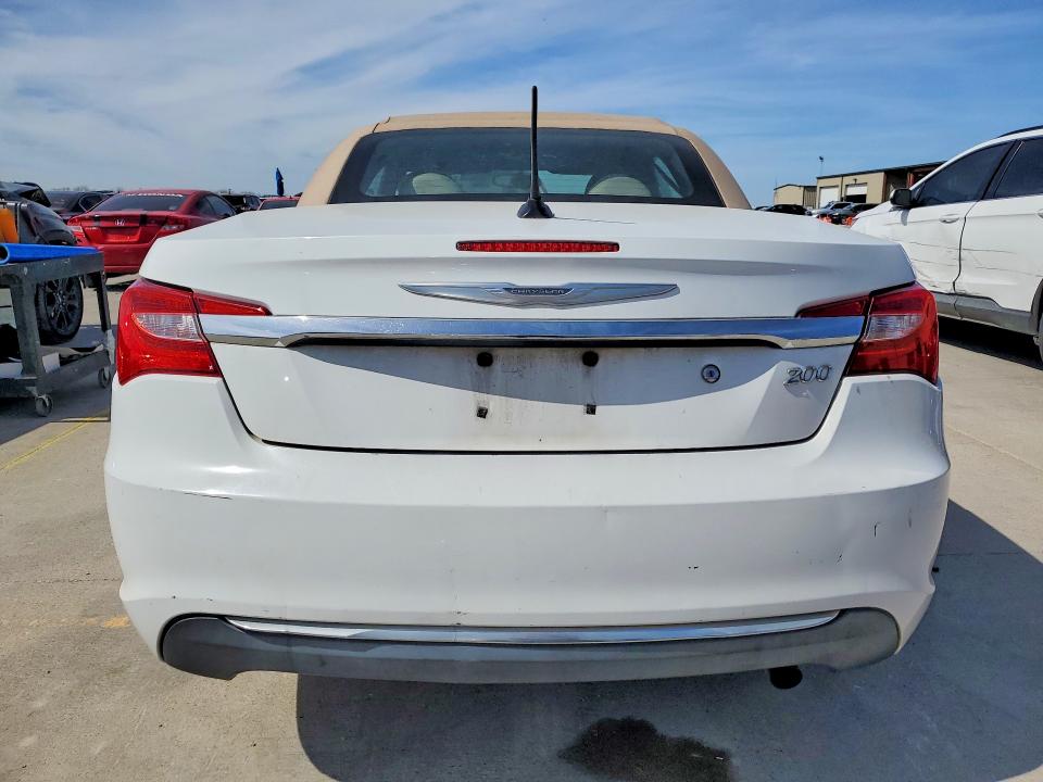 46706386 :رقم المزاد ، 1C3BCBEB5CN149909 vin ، 2012 Chrysler 200 مزاد بيع