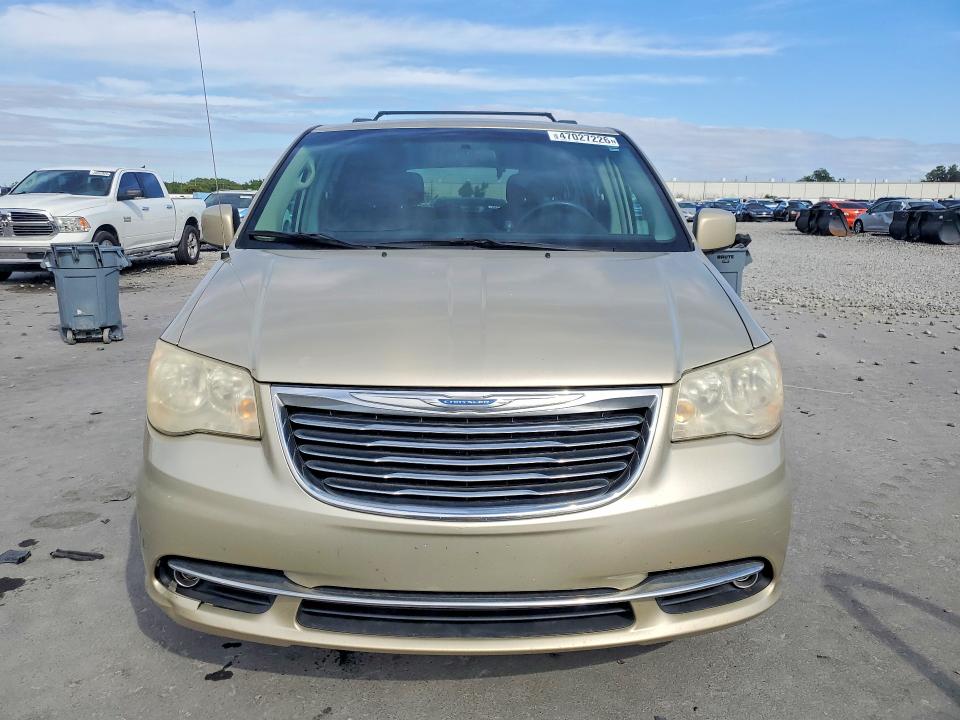 Auction sale of the 2011 Chrysler Town & Country, vin: 2A4RR5DG3BR665320, lot number: 47027226