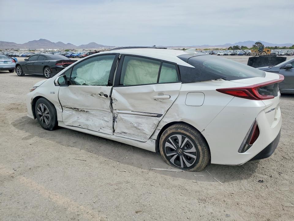 Продаж на аукціоні авто 2018 Toyota Prius Prime, vin: JTDKARFP0J3101411, номер лоту: 48160206