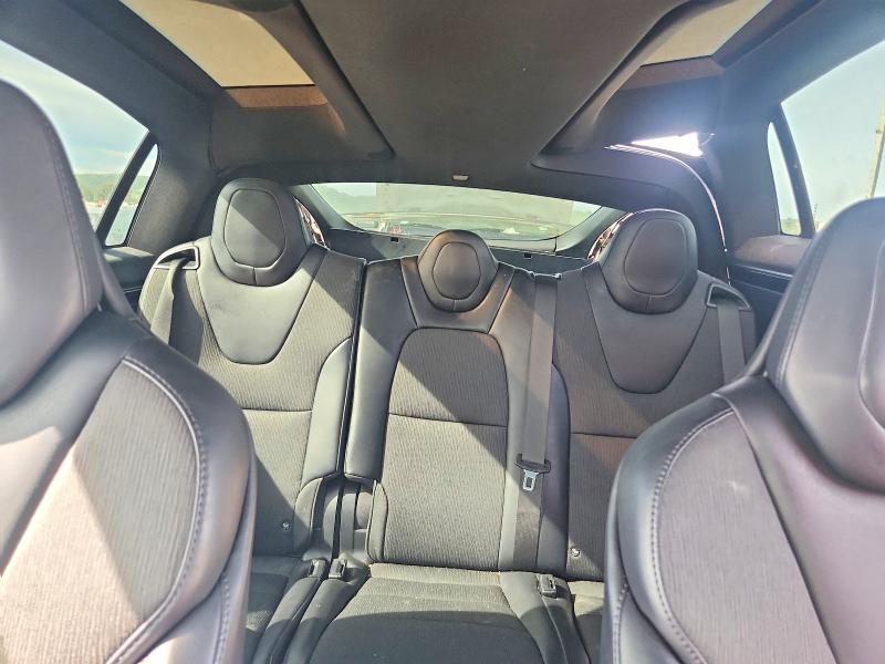 2018 Tesla Model X მანქანა იყიდება აუქციონზე, vin: 5YJXCAE27JF117826, აუქციონის ნომერი: 41907176