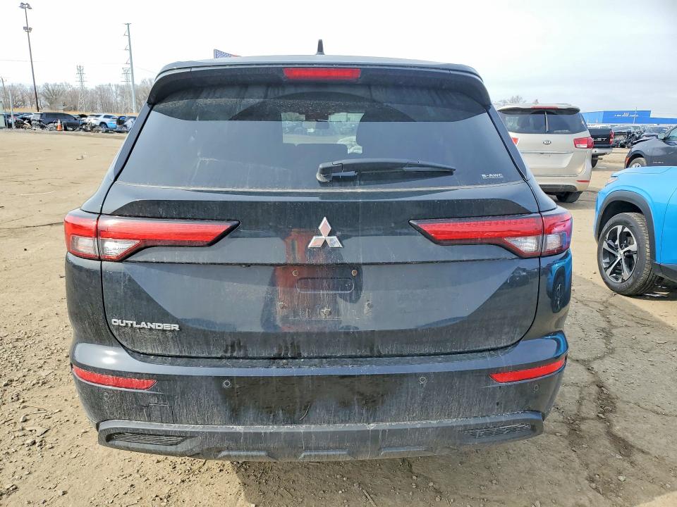 Продаж на аукціоні авто 2024 Mitsubishi Outlander, vin: JA4J4UA81RZ003772, номер лоту: 46912656