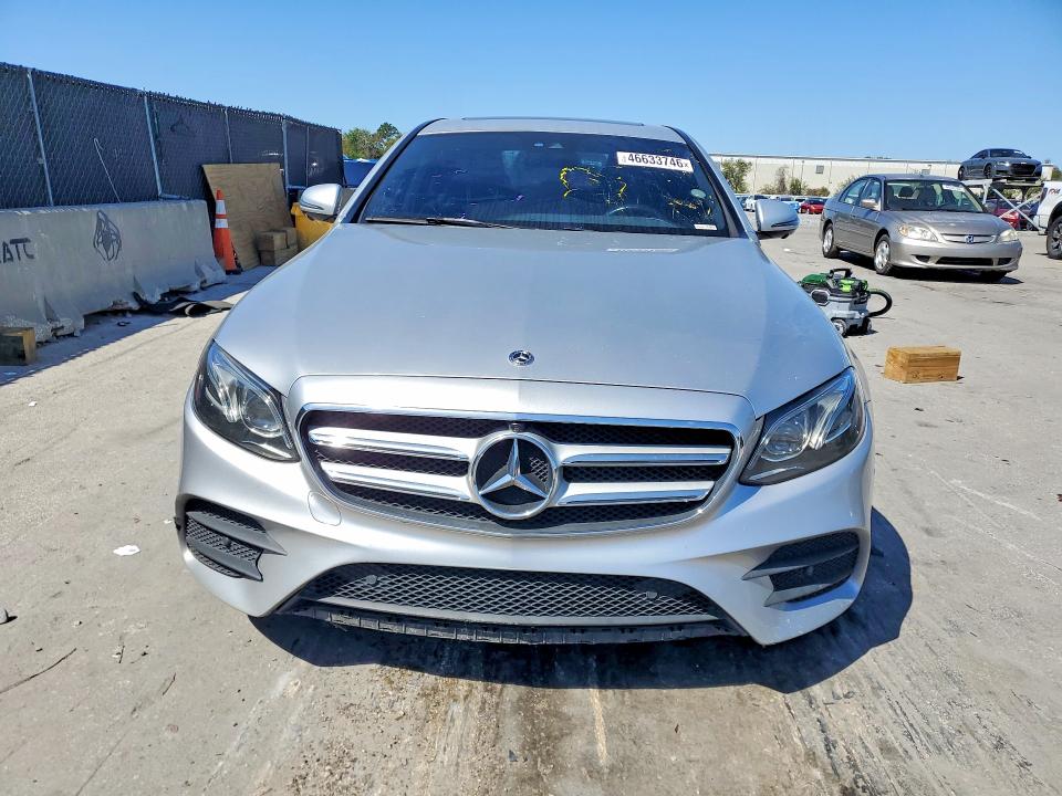 2019 Mercedes-benz E მანქანა იყიდება აუქციონზე, vin: WDDZF4JB0KA563663, აუქციონის ნომერი: 46633746
