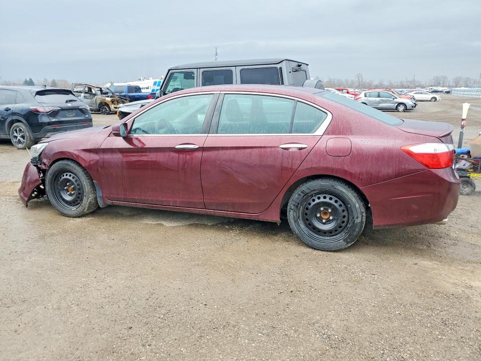 47646226 :رقم المزاد ، 1HGCR2F50FA806247 vin ، 2015 Honda Accord مزاد بيع