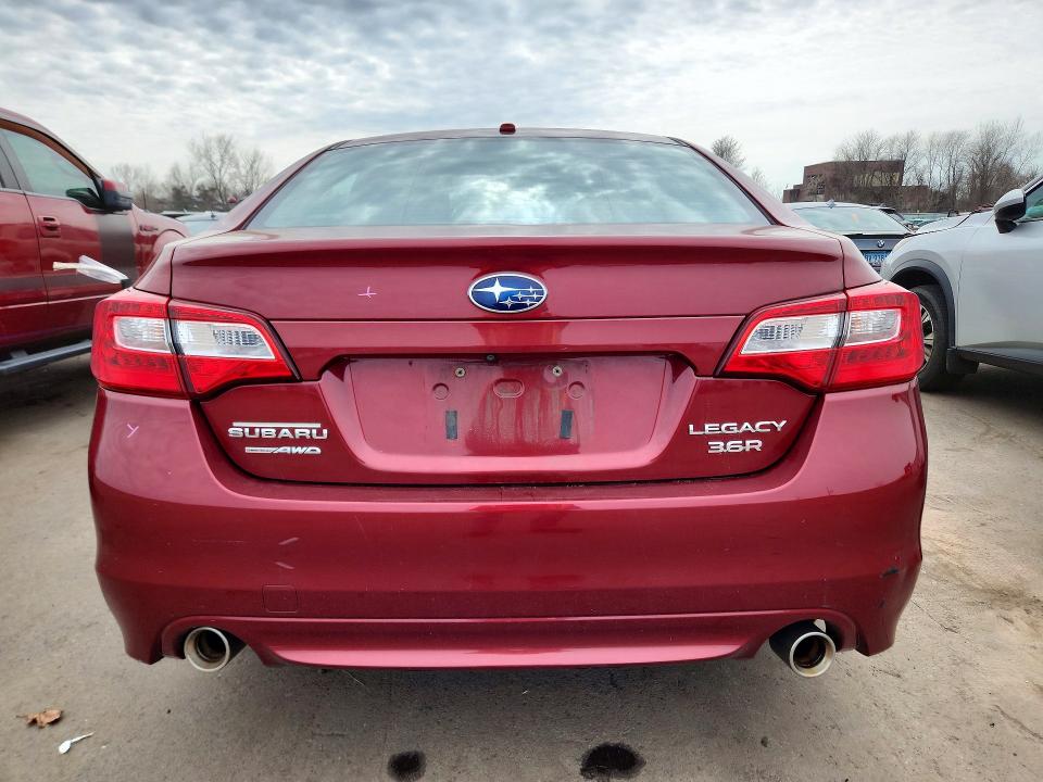 47012416 :رقم المزاد ، 4S3BNEL68F3021418 vin ، 2015 Subaru Legacy مزاد بيع