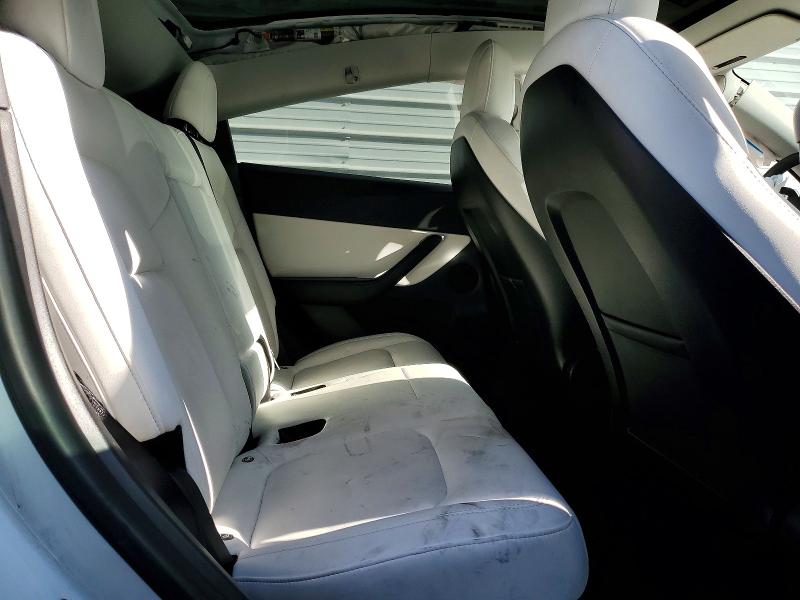 46734816 :رقم المزاد ، 5YJYGDED5MF132860 vin ، 2021 Tesla Model Y مزاد بيع