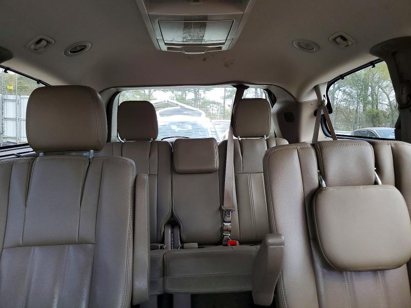 47744606 :رقم المزاد ، 2C4RC1BG1GR261586 vin ، 2016 Chrysler Town & Country مزاد بيع