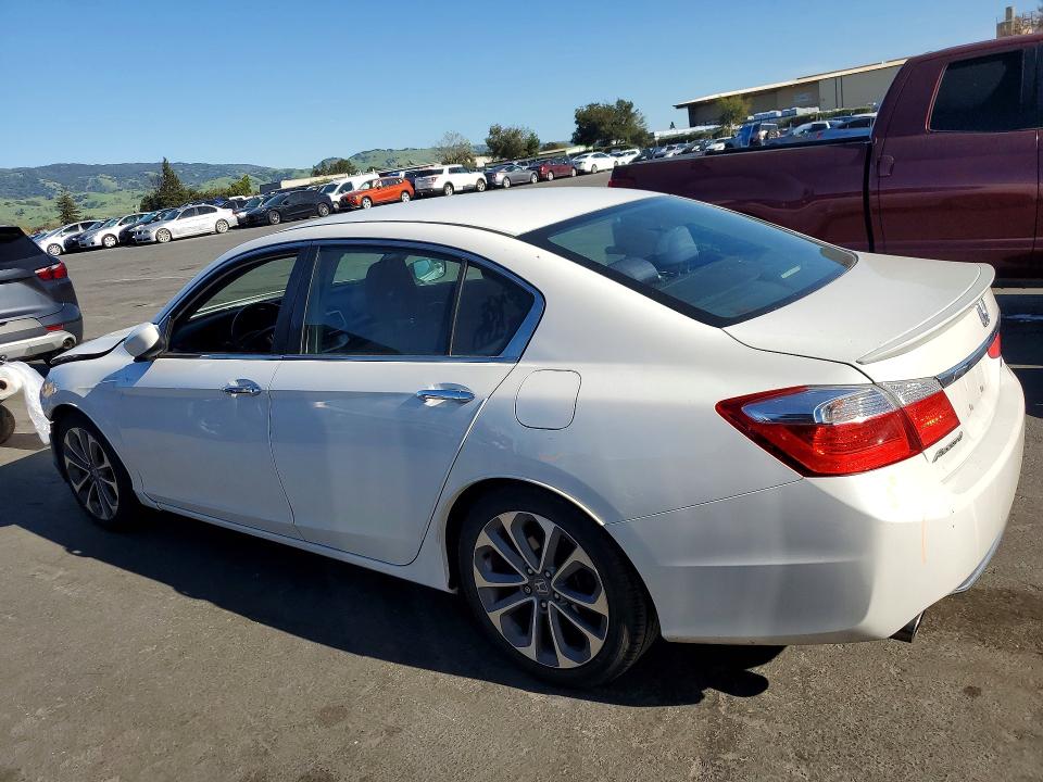 79920595 :رقم المزاد ، 1HGCR2F50FA237562 vin ، 2015 Honda Accord مزاد بيع