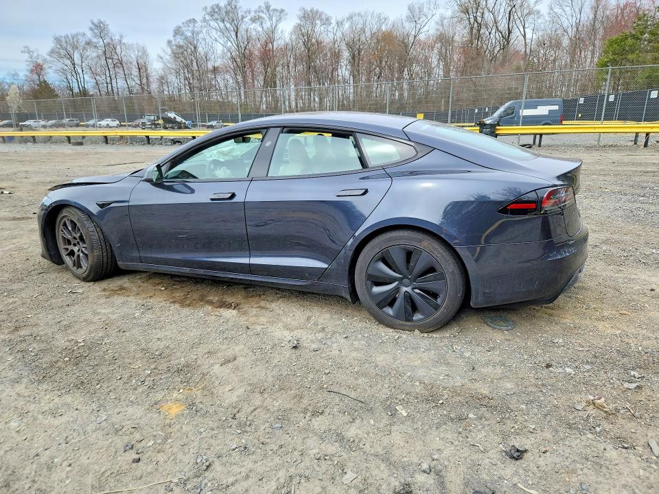 47450786 :رقم المزاد ، 5YJSA1E52PF530014 vin ، 2023 Tesla Model S مزاد بيع