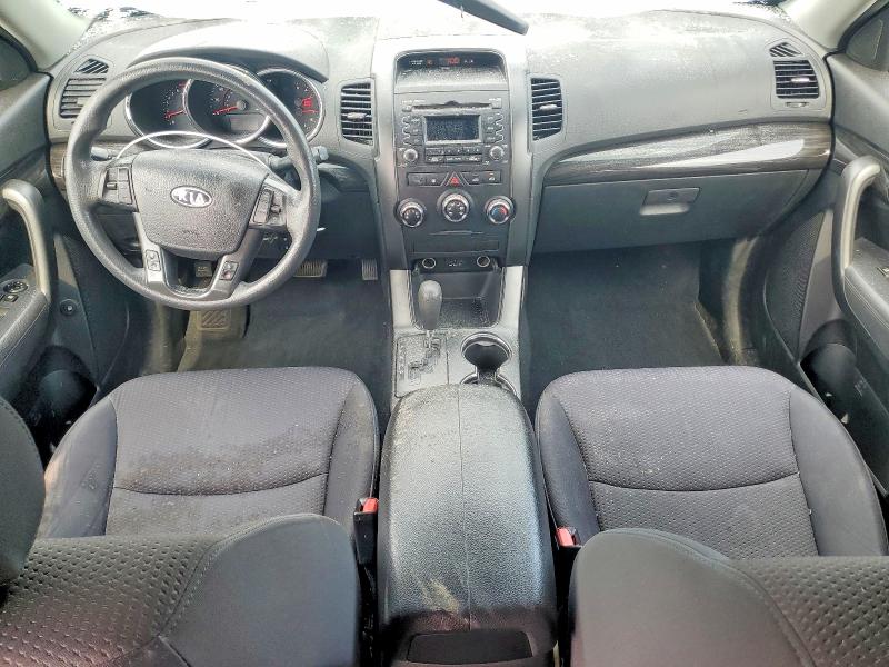 46499986 :رقم المزاد ، 5XYKT3A15BG110807 vin ، 2011 Kia Sorento مزاد بيع