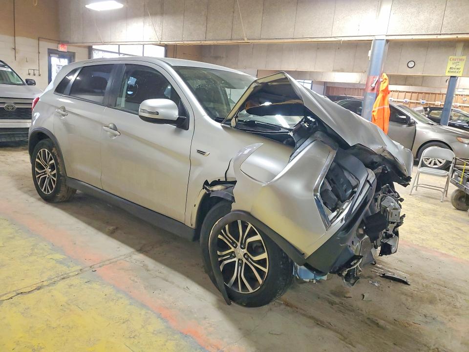 Продажа на аукционе авто 2018 Mitsubishi Outlander Sport, vin: JA4AP3AU4JU023045, номер лота: 46557086