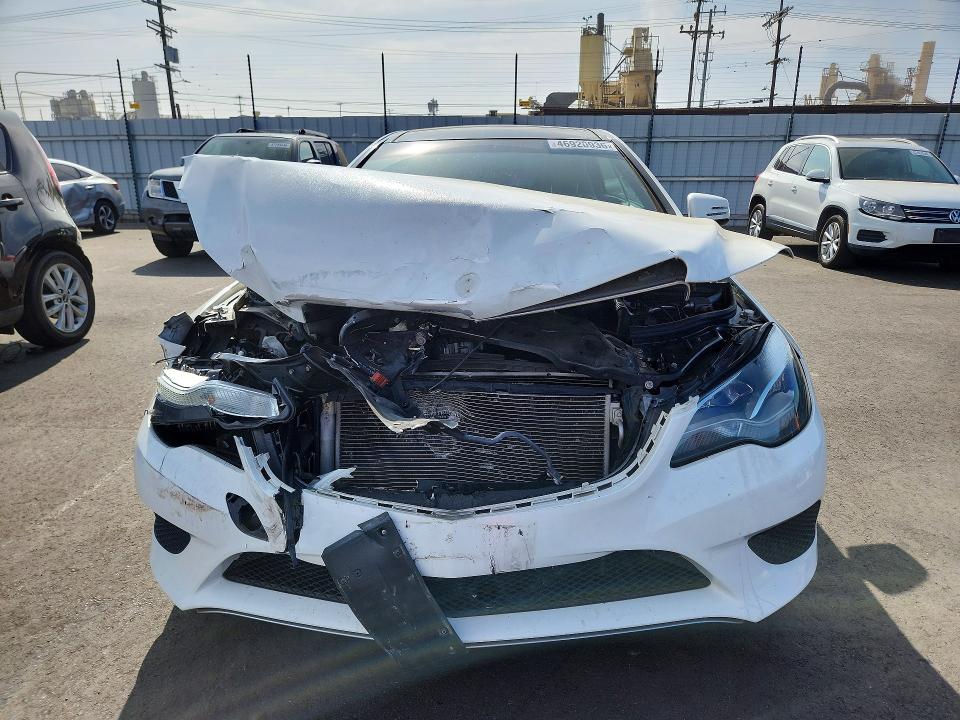 46920936 :رقم المزاد ، WDDKJ6FBXFF296724 vin ، 2015 Mercedes-benz E مزاد بيع