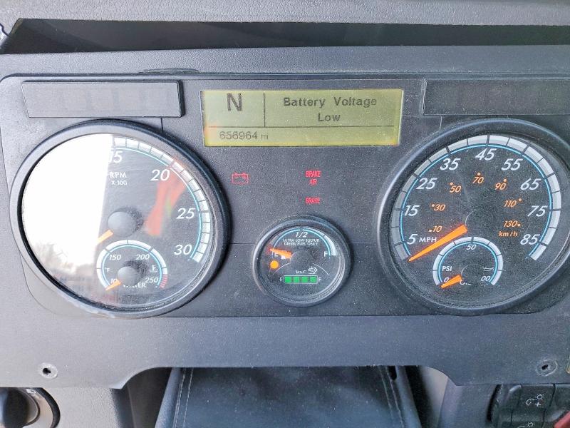 Aukcja sprzedaży 2014 Freightliner Cascadia 125, vin: 3AKJGLD50ESFX1145, numer aukcji: 79716615