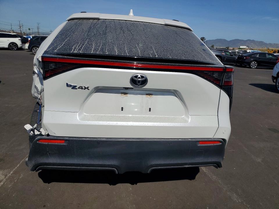 46209646 :رقم المزاد ، JTMAAAAA4PA000263 vin ، 2023 Toyota Bz4x مزاد بيع