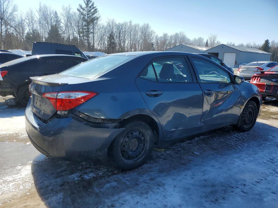 79718095 :رقم المزاد ، 2T1BURHEXFC266870 vin ، 2015 Toyota Corolla مزاد بيع