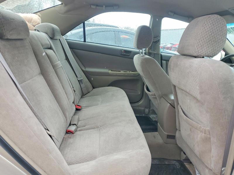 46667016 :رقم المزاد ، 4T1BE32K84U899288 vin ، 2004 Toyota Camry مزاد بيع