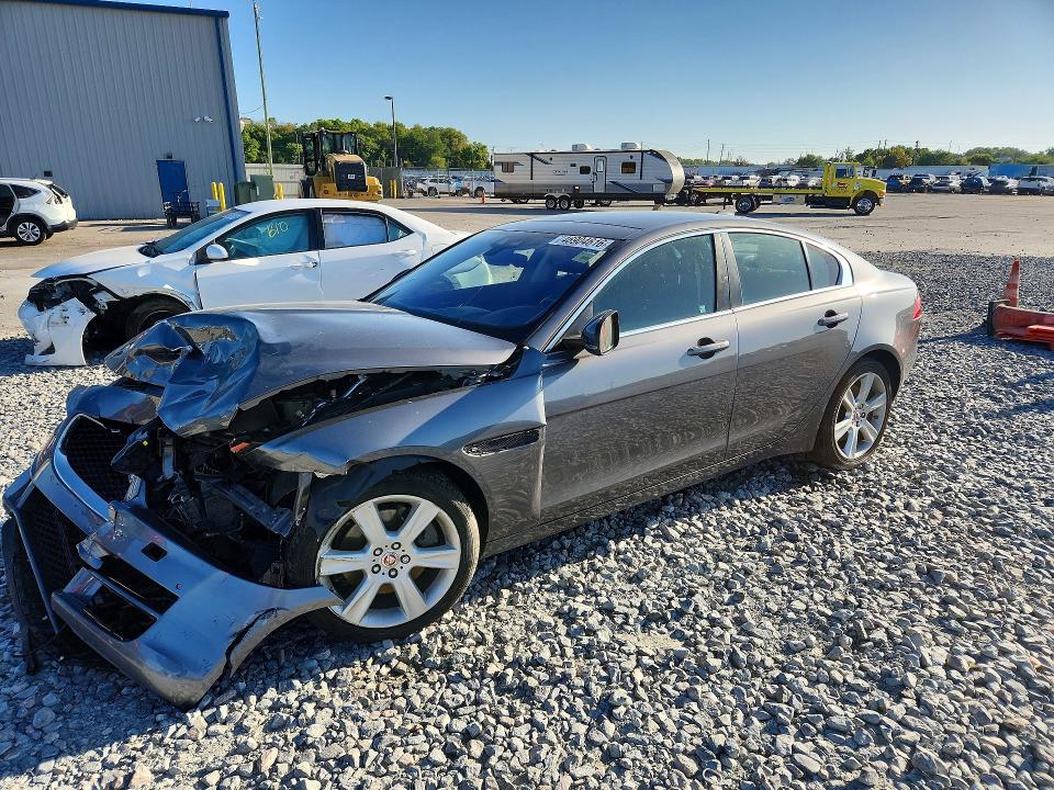 2019 Jaguar Xe მანქანა იყიდება აუქციონზე, vin: SAJAJ4FX9KCP46768, აუქციონის ნომერი: 46904616