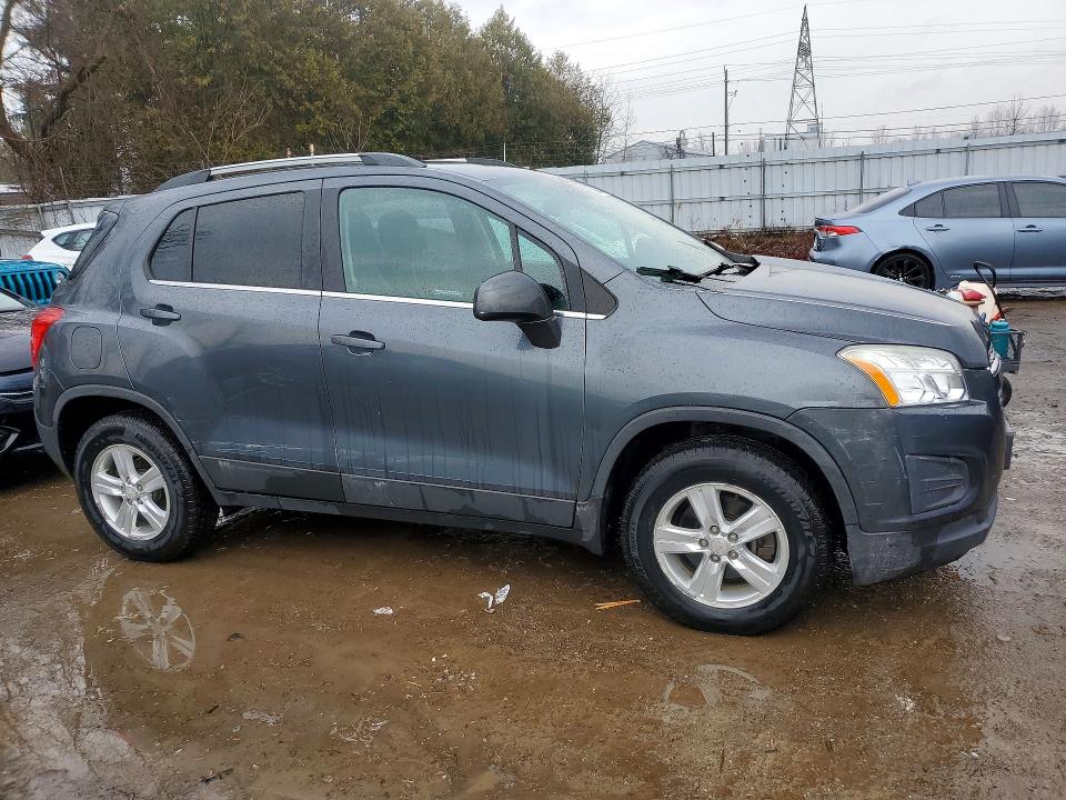 46645446 :رقم المزاد ، 3GNCJSSB5FL216630 vin ، 2015 Chevrolet Trax مزاد بيع