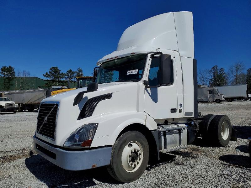 Aukcja sprzedaży 2017 Volvo Vnl, vin: 4V4N39TG2HN987987, numer aukcji: 46196316