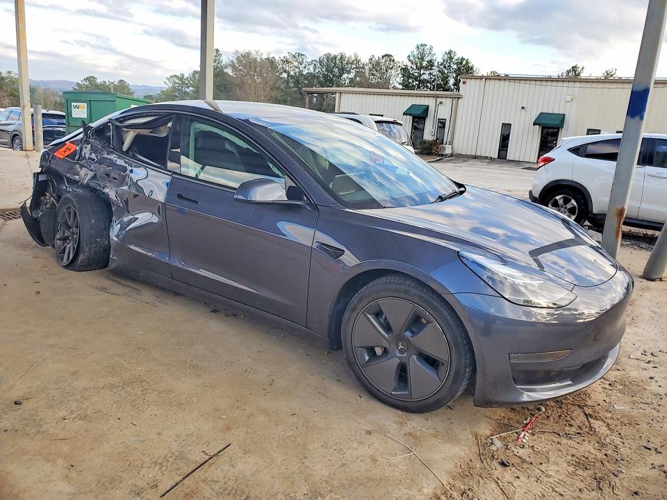 2023 Tesla Model 3 მანქანა იყიდება აუქციონზე, vin: 5YJ3E1EA7PF673949, აუქციონის ნომერი: 79843655