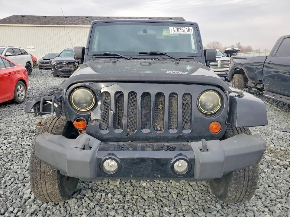47035716 :رقم المزاد ، 1J4BA5H18AL205673 vin ، 2010 Jeep Wrangler Unlimited مزاد بيع