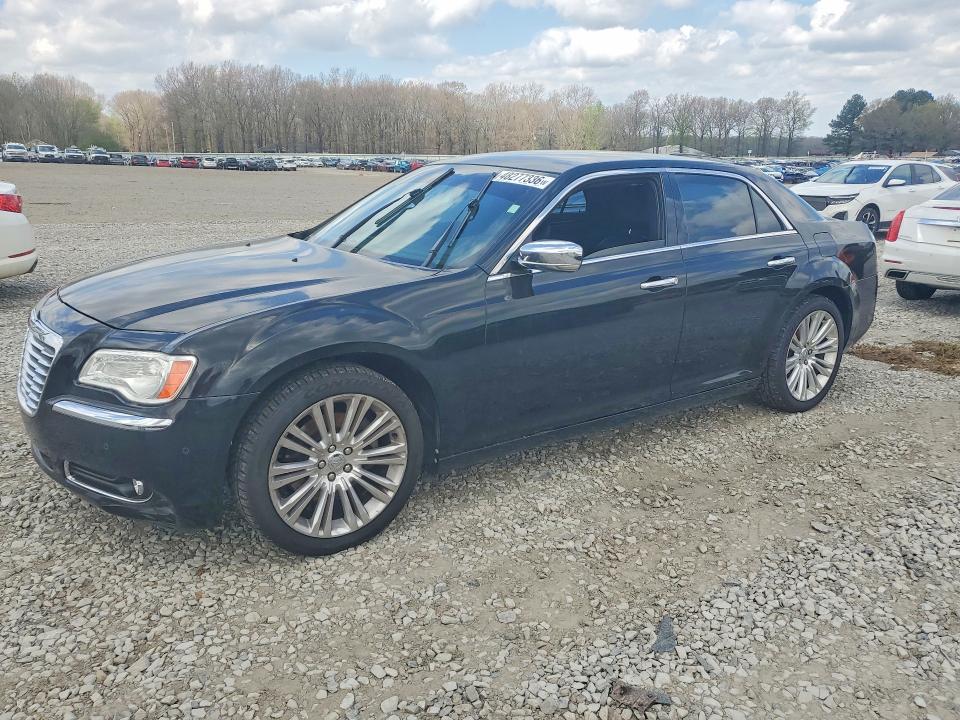 48277336 :رقم المزاد ، 2C3CA6CT1BH595382 vin ، 2011 Chrysler 300c مزاد بيع