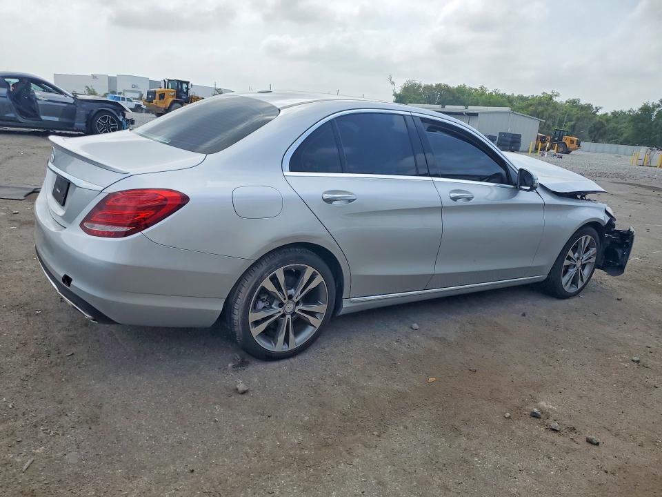 47298886 :رقم المزاد ، 55SWF4JB8GU159021 vin ، 2016 Mercedes-benz C مزاد بيع