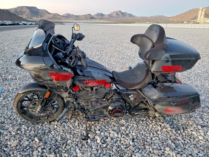 46527926 :رقم المزاد ، 1HD1TL812SB952417 vin ، 2025 Harley Davidson Fltrxstse مزاد بيع