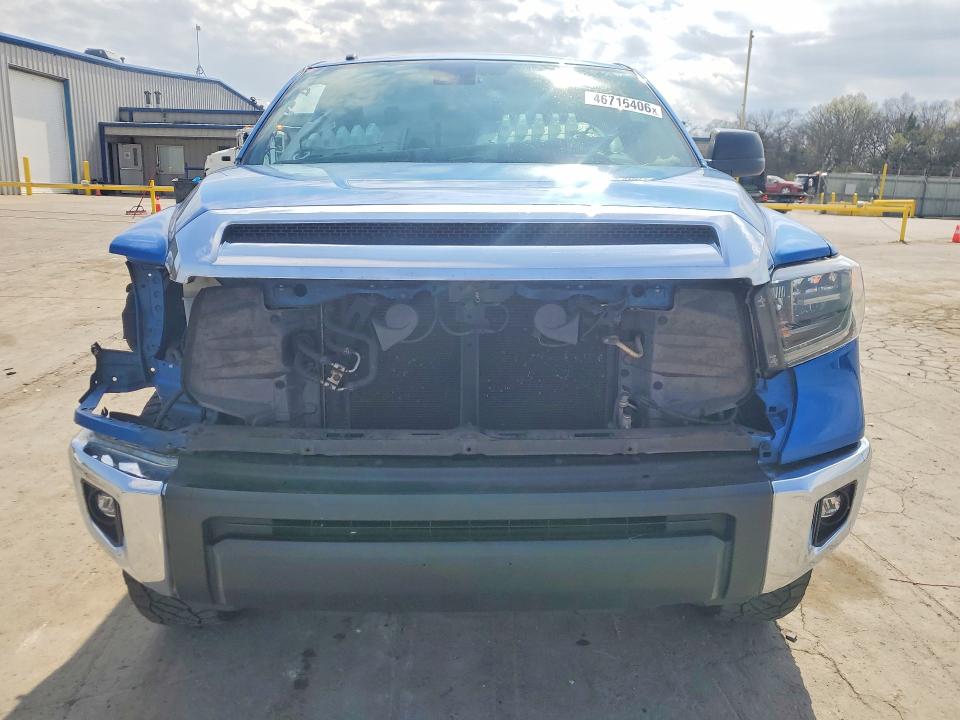 Продажа на аукционе авто 2018 Toyota Tundra, vin: 5TFUW5F19JX698775, номер лота: 46716406