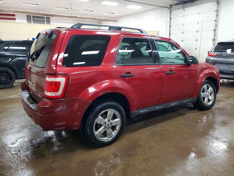 2012 Ford Escape მანქანა იყიდება აუქციონზე, vin: 1FMCU9DG4CKC39679, აუქციონის ნომერი: 45605546