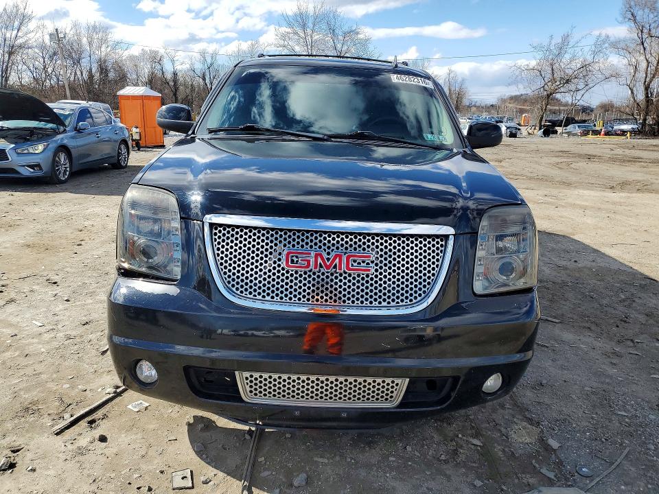 46282316 :رقم المزاد ، 1GKS2MEF9CR231202 vin ، 2012 Gmc Yukon Xl مزاد بيع