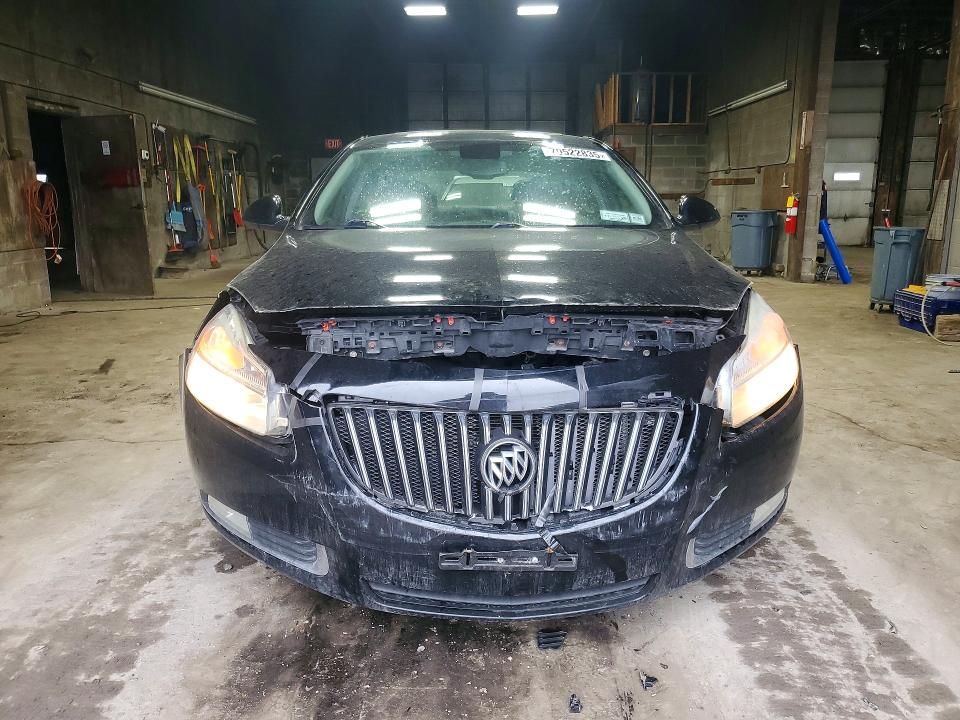 79522835 :رقم المزاد ، 2G4GP5EC7B9186568 vin ، 2011 Buick Regal مزاد بيع