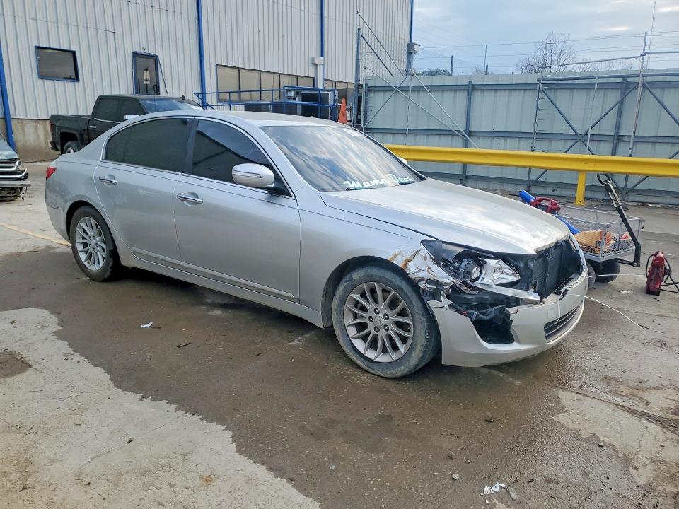 2010 Hyundai Genesis მანქანა იყიდება აუქციონზე, vin: KMHGC4DE4AU093811, აუქციონის ნომერი: 47614066