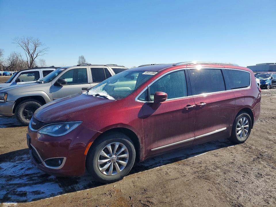Auction sale of the 2018 Chrysler Pacifica, vin: 2C4RC1BG3JR246367, lot number: 46441356
