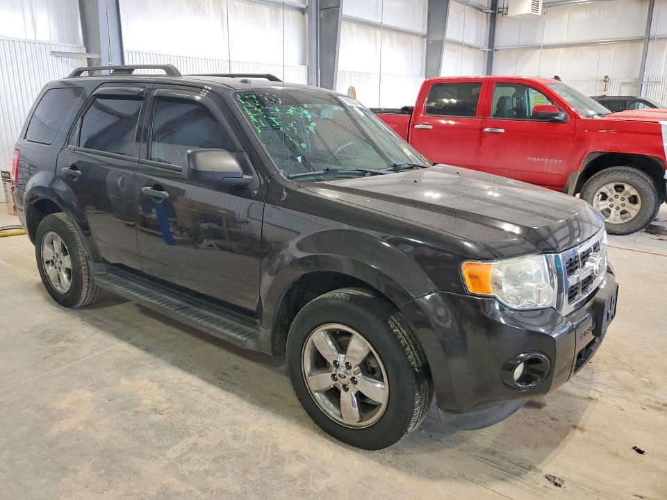 2011 Ford Escape მანქანა იყიდება აუქციონზე, vin: 1FMCU9DGXBKB20517, აუქციონის ნომერი: 79020945