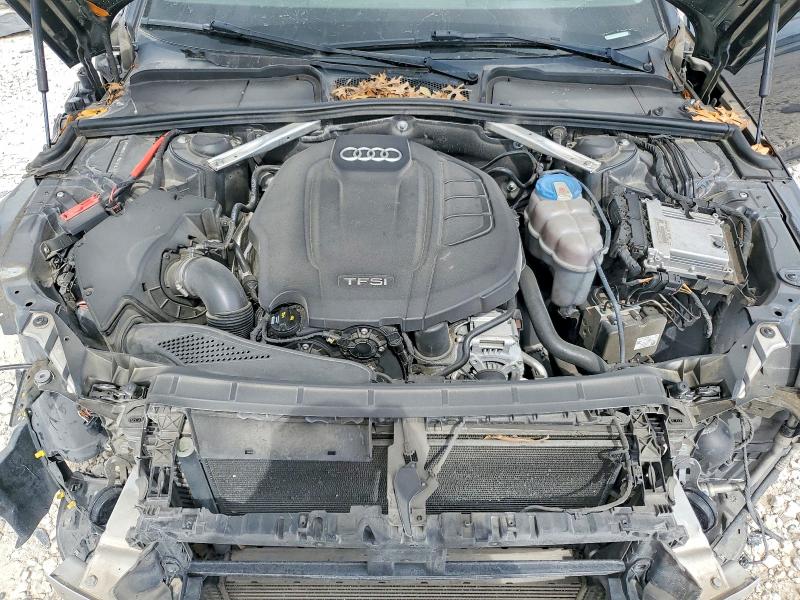 Продаж на аукціоні авто 2018 Audi A4, vin: WAUMMAF41JN010902, номер лоту: 79246225