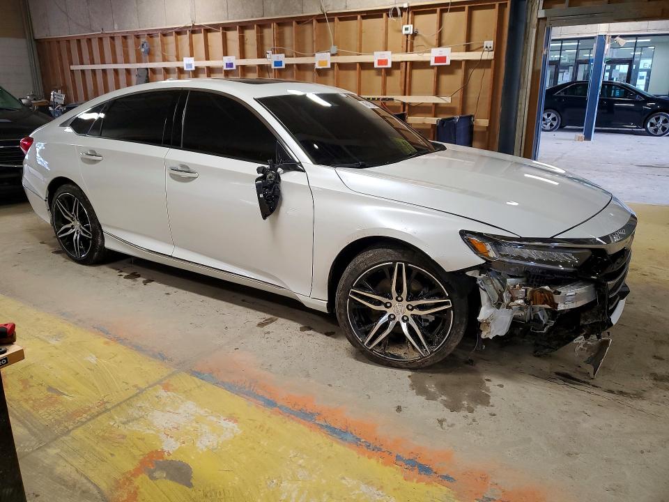 2022 Honda Accord მანქანა იყიდება აუქციონზე, vin: 1HGCV3F93NA000969, აუქციონის ნომერი: 46472246