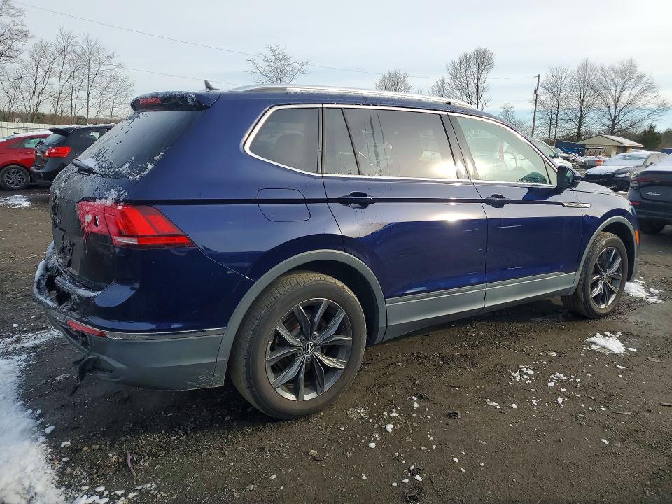 Продажа на аукционе авто 2023 Volkswagen Tiguan, vin: 3VVMB7AX7PM070104, номер лота: 45918976