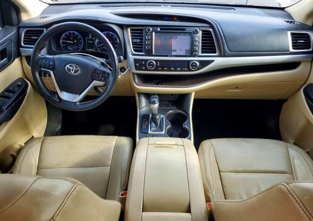 79609945 :رقم المزاد ، 5TDKKRFH5FS073942 vin ، 2015 Toyota Highlander مزاد بيع