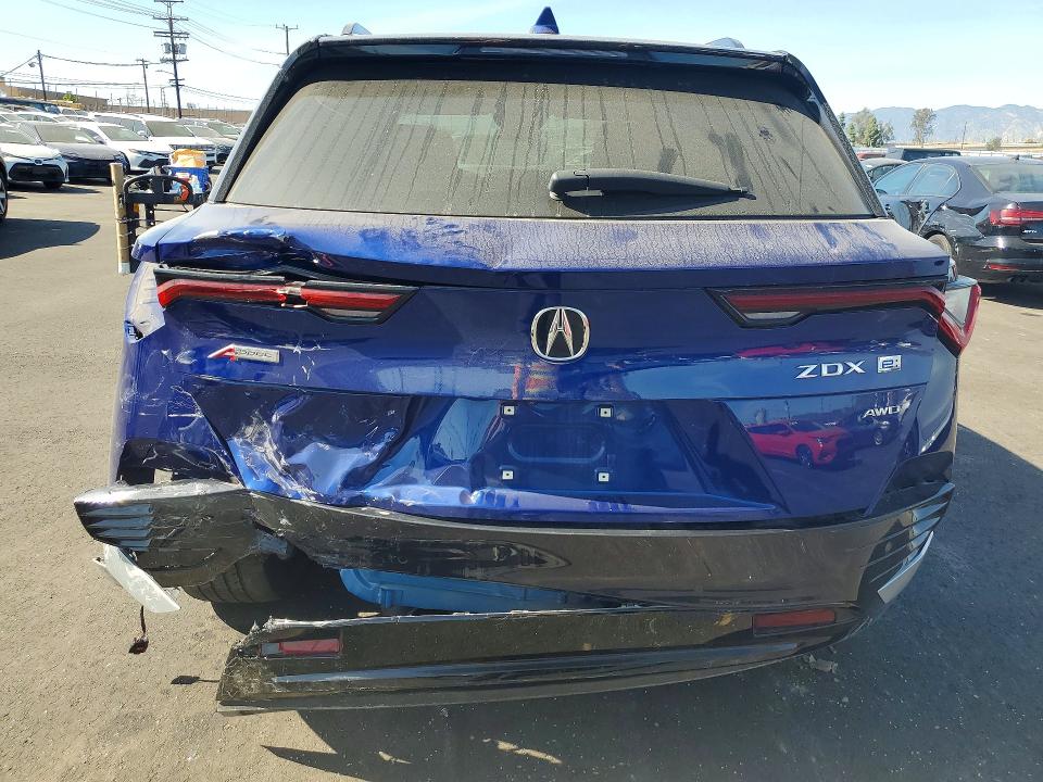 45869156 :رقم المزاد ، 4W5KHNRL6RZ512093 vin ، 2024 Acura Zdx مزاد بيع