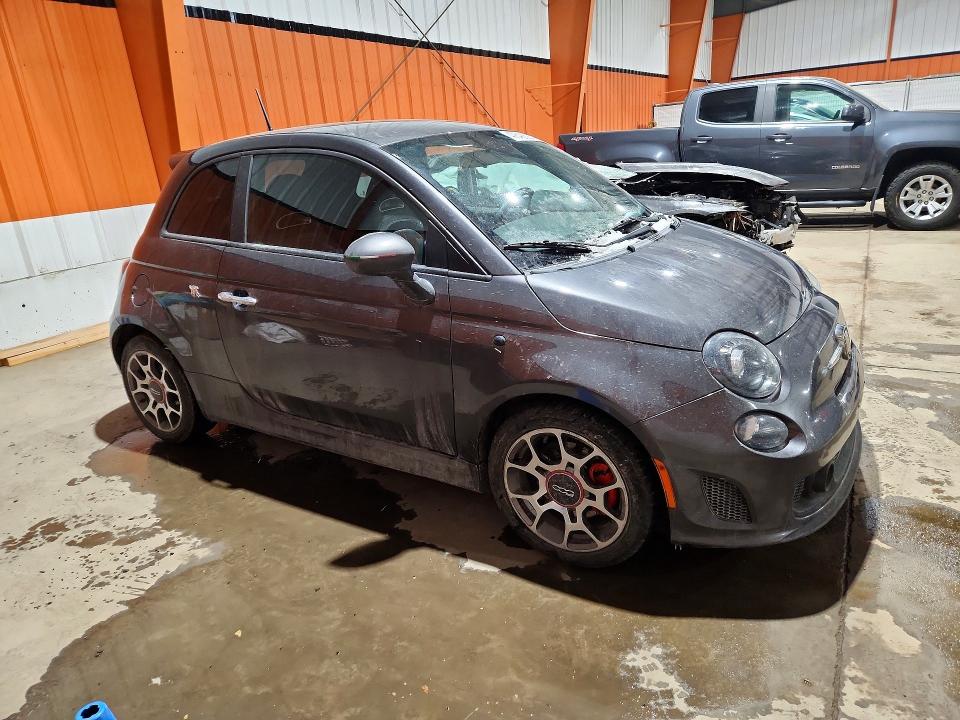 47642806 :رقم المزاد ، 3C3CFFFH3FT621888 vin ، 2015 Fiat 500 مزاد بيع