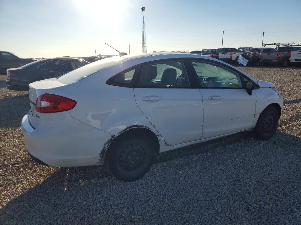 45628826 :رقم المزاد ، 3FADP4AJXCM187380 vin ، 2012 Ford Fiesta مزاد بيع
