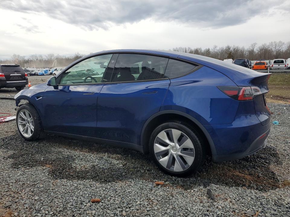 Продажа на аукционе авто 2024 Tesla Model Y, vin: 7SAYGDEE0RA271472, номер лота: 46536436