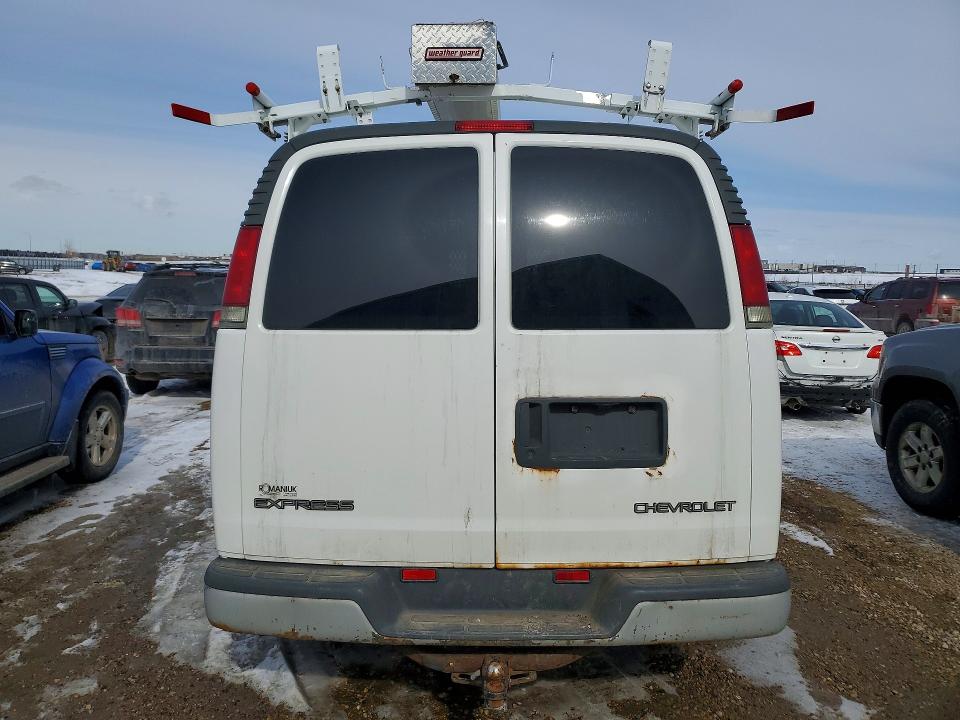 Продаж на аукціоні авто 2002 Chev Express G2500, vin: 1GCGG25R521222981, номер лоту: 45630296
