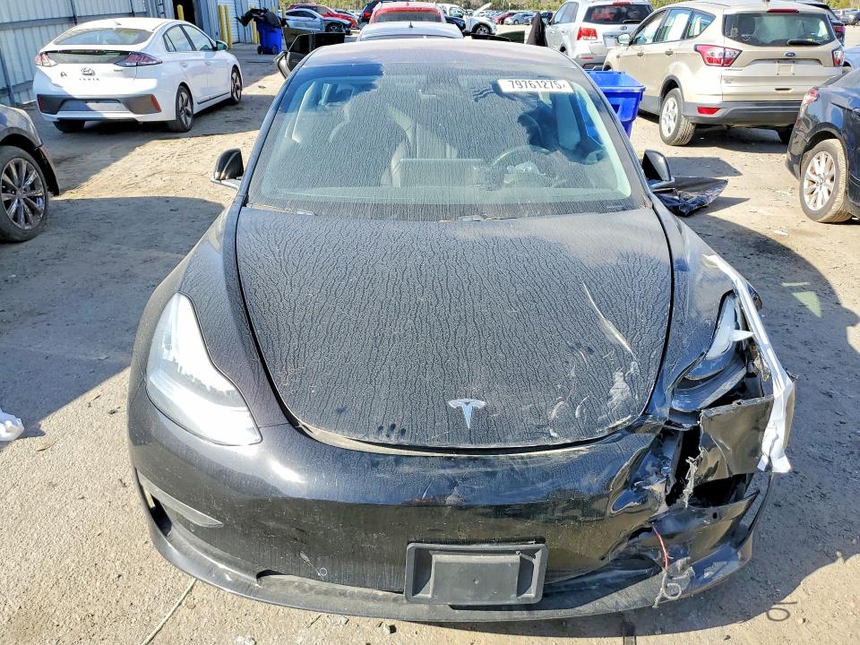 2018 Tesla Model 3 მანქანა იყიდება აუქციონზე, vin: 5YJ3E1EBXJF181996, აუქციონის ნომერი: 79761275
