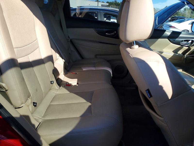 47373426 :رقم المزاد ، 5N1AT2MV8FC924363 vin ، 2015 Nissan Rogue مزاد بيع