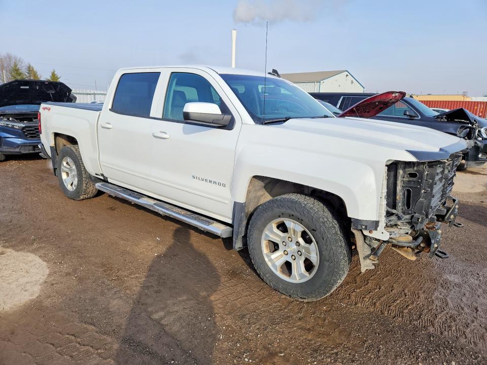 46076766 :رقم المزاد ، 3GCUKREC3HG170413 vin ، 2017 Chevrolet Silverado مزاد بيع