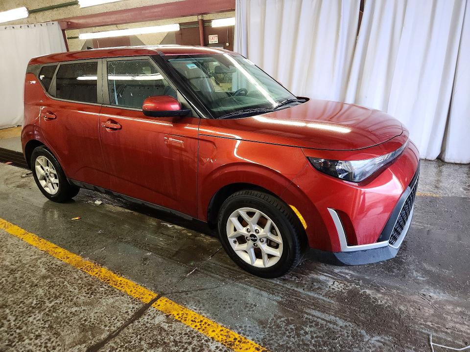 Продажа на аукционе авто 2023 Kia Soul, vin: KNDJ23AU6P7886134, номер лота: 48126086