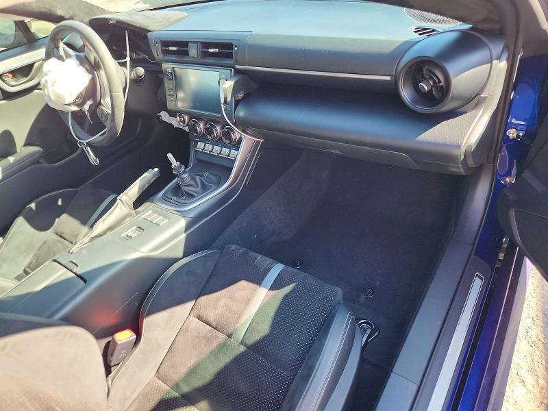 Продаж на аукціоні авто 2024 Toyota Gr86, vin: JF1ZNBE17R9758485, номер лоту: 46387236