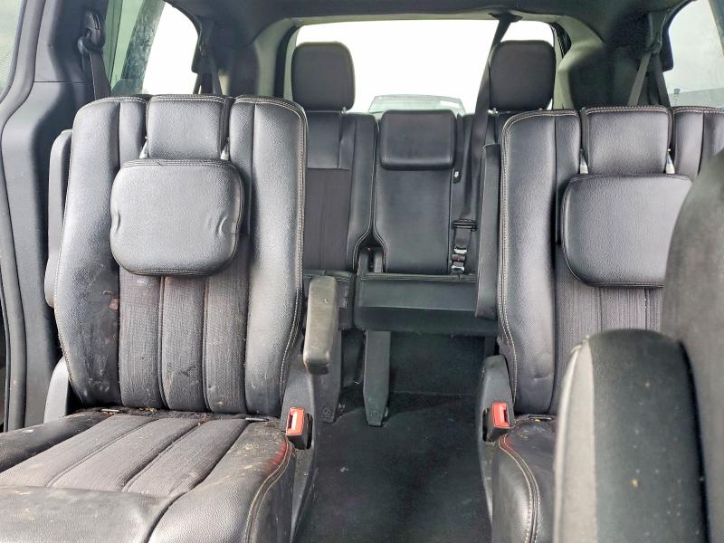 2015 Chrysler Town & Country მანქანა იყიდება აუქციონზე, vin: 2C4RC1HG7FR561655, აუქციონის ნომერი: 45533886