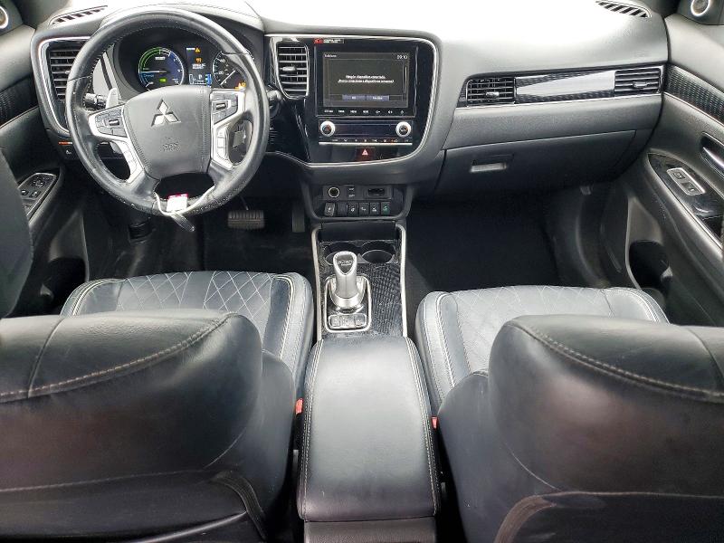 47190916 :رقم المزاد ، JA4J2VA78NZ036720 vin ، 2022 Mitsubishi Outlander مزاد بيع